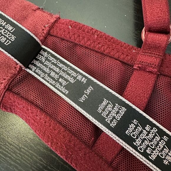 Victoria’s Secret Very Sexy unlined plunge bra burgundy lace Size 34D Dark Red - Picture 6 of 7